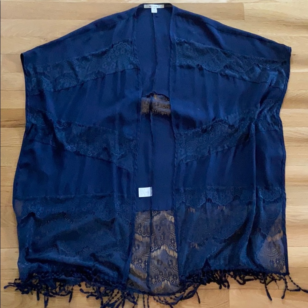 Navy Lace Kimono